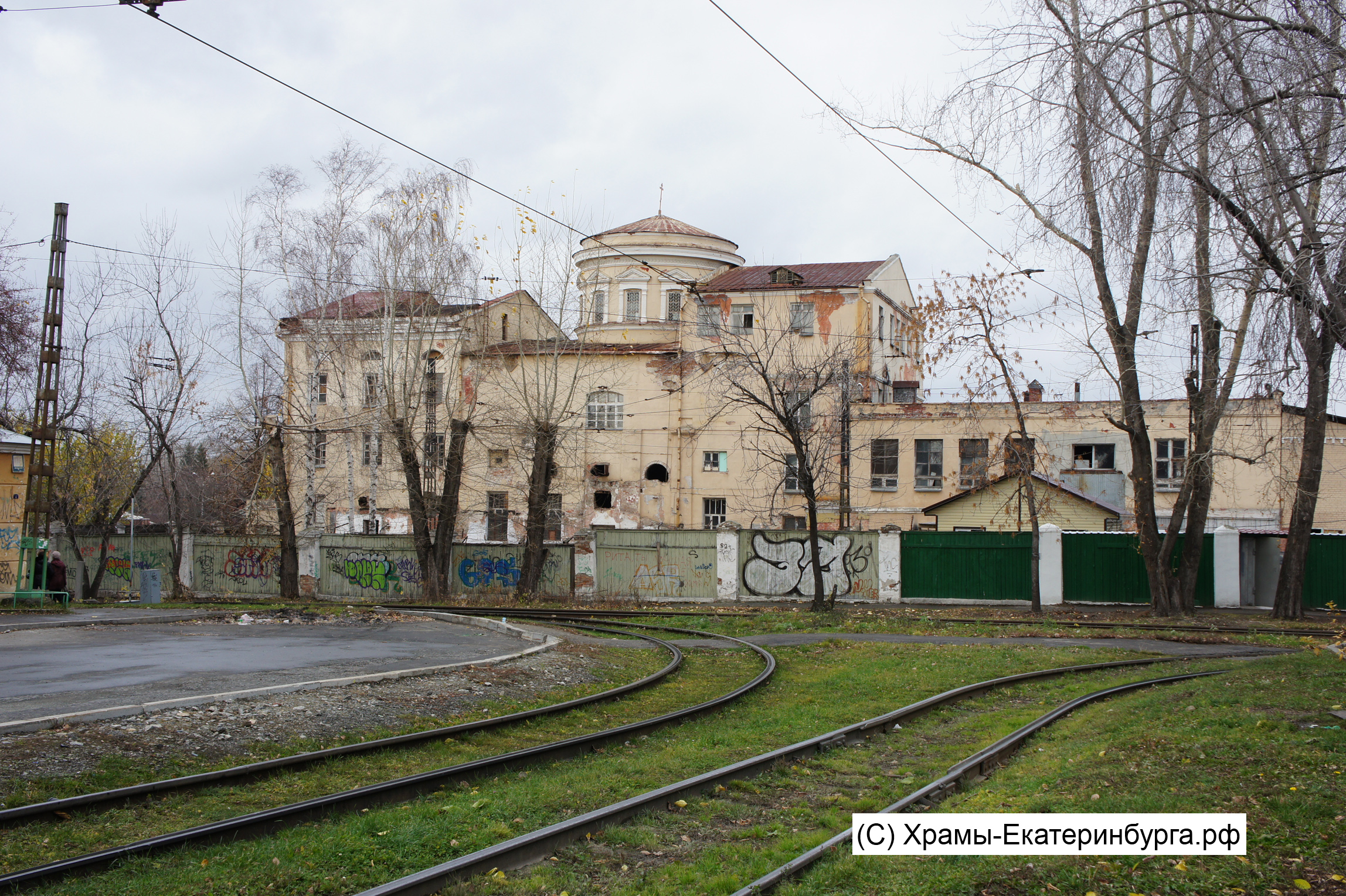 http://xn----7sbbaemlb1arts4ahd0aww1j.xn--p1ai/2012/12/14/sobor_uspenia_bogorodici2.jpg